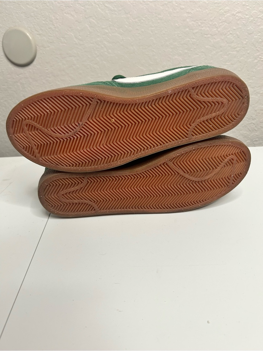 Nike Killshot 2 Fir Gum Green Suede Sneakers White Swoosh Gum Sole Size 6.5Y - Picture 7 of 10